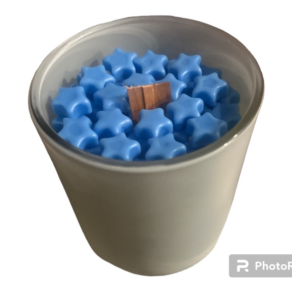 NEW SUGAR AND SPICE CANDLE 13OZ - Picture 2 of 4